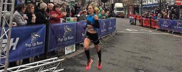 Kerry O’Flaherty impresses with course record and win at Streets of Portlaoise 5k!
