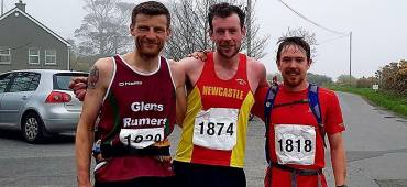 Seamus Lynch and Martsje Hell emerge victorious from Annalong Horseshoe Mountain Race!